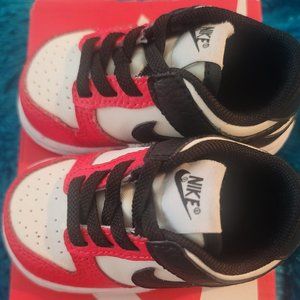 4C Nike Dunk Low Sail/Black/Chile Red